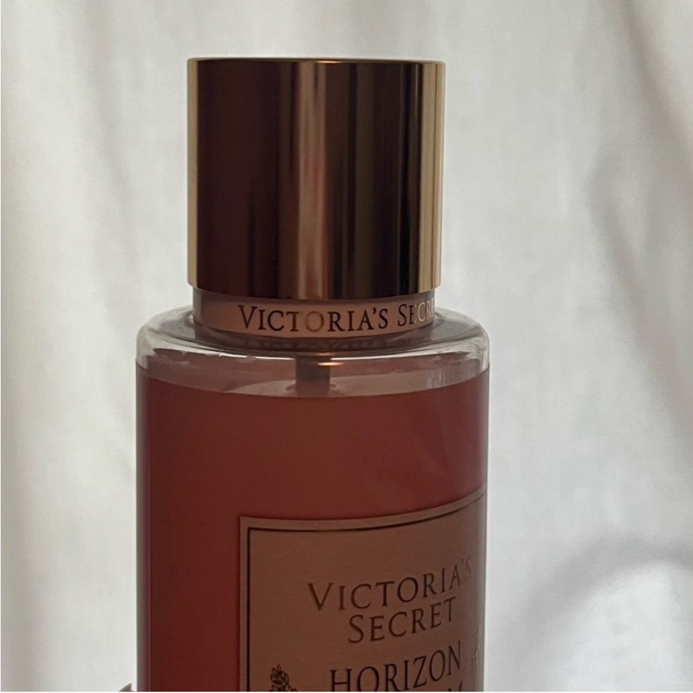 Horizon In Bloom Victoria’s Secret - Picture 4 of 4